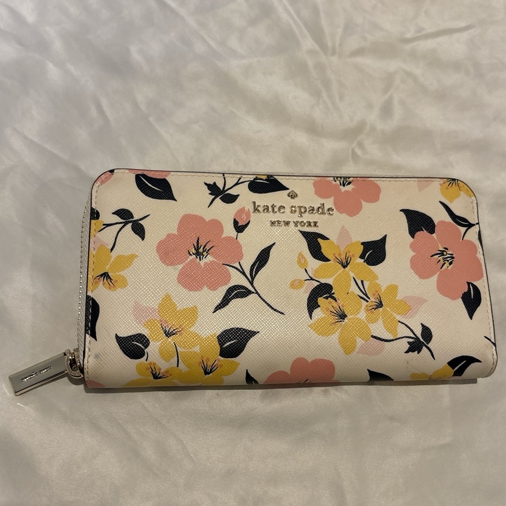 Kate Spade Cream Floral Zip Wallet with Pink and Yellow Blooms